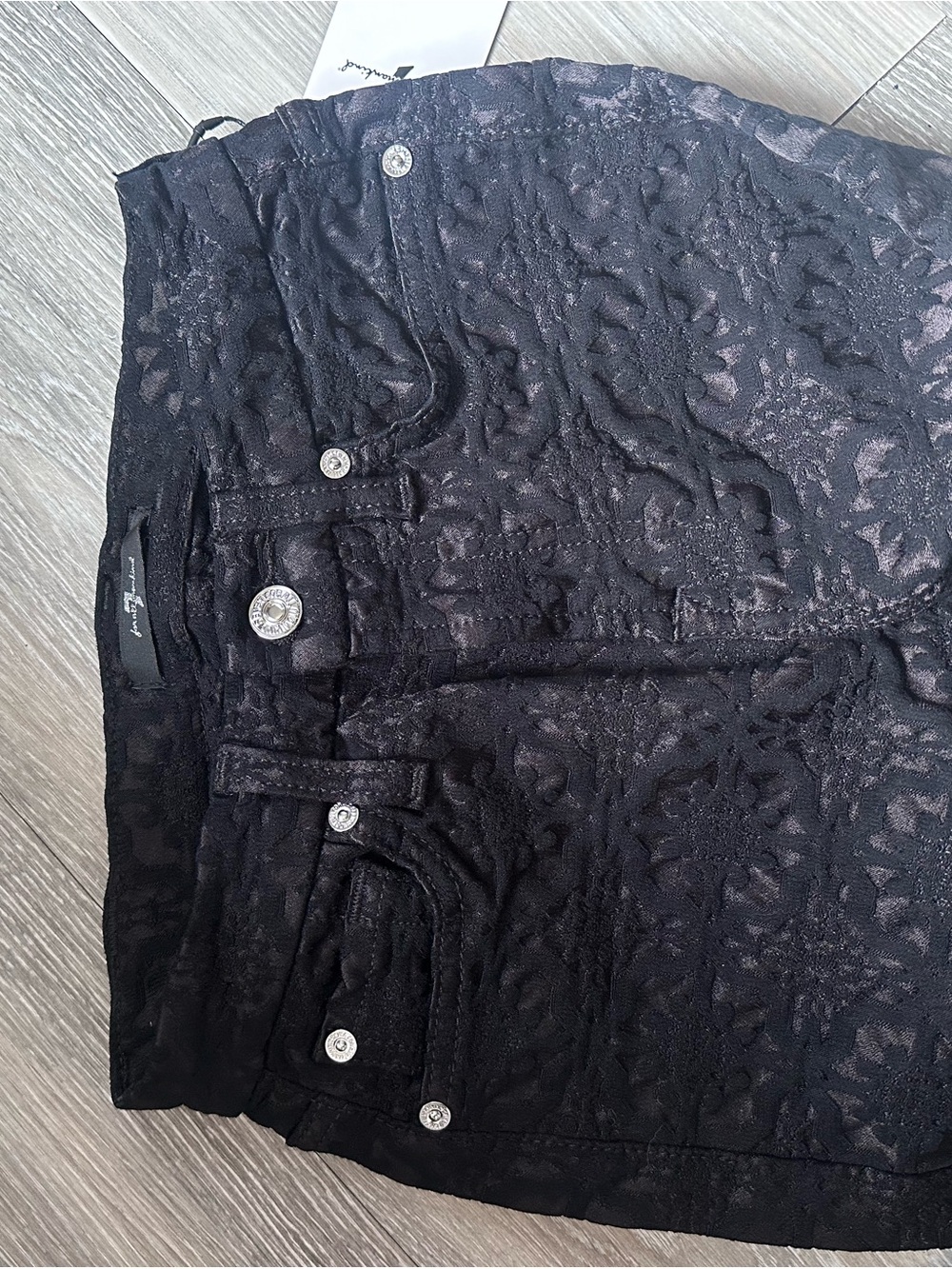 7 For All Mankind Black Floral Jacquard Skinny Jeans *NEW* - Picture 3 of 4